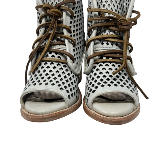 Freebird by Steven Tan and Gray Heeled Boots - Picture 4 of 11